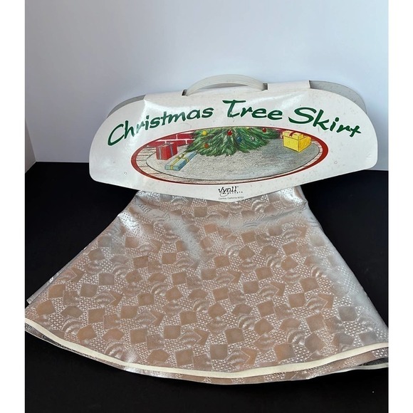 Vinyl Sateen Christmas Silver Tree‎ Skirt 42” - Picture 1 of 3